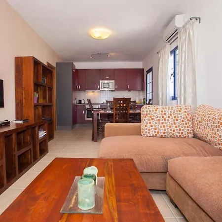 Rubicon Ii By Tenerifesummervillas Villa Playa Blanca