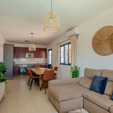 Rubicon Ii By Tenerifesummervillas Vila Playa Blanca (Lanzarote)