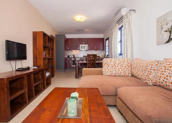 Rubicon Ii By Tenerifesummervillas Villa Playa Blanca